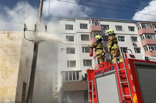 乌云下的彩虹 物业管理中的亮色与希望